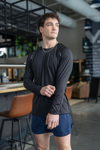 Alyth Active Alive Unleashed Long Sleeve in Black - Women's Workout Long Sleeve Top Front View