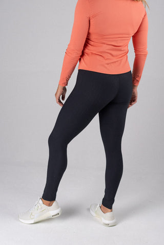 Alyth Active Dynamic Devoted Lite Legging in Army Green - Women's Workout Leggings Close Up