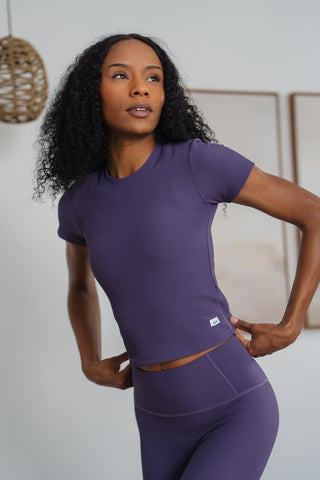 Alyth Active Dynamic Devoted Tee in Violet Haze - Women's Workout T-Shirt Side View